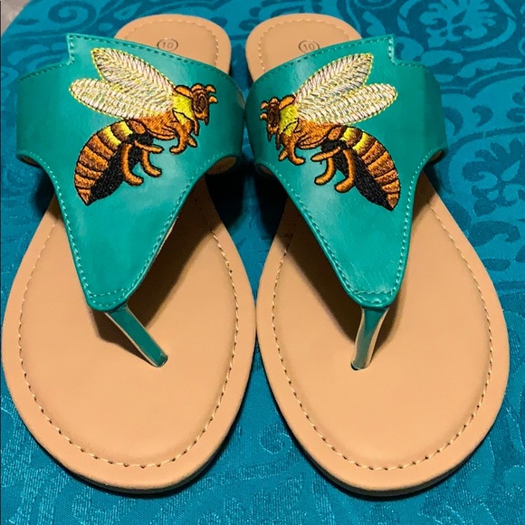 J Rebublic Sandals - Picture 1 of 4